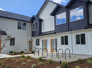 5217 SE Boise St, Portland, OR 97206
