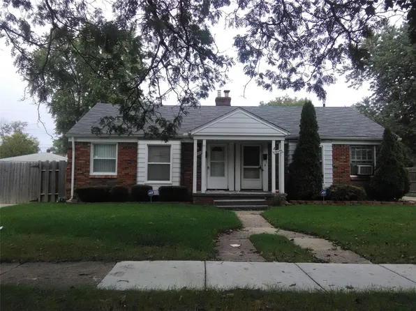 18591-18599 Roscommon Ave, Harper Woods, MI 48225