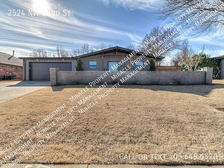 2524 NW 52nd St — Photo 2