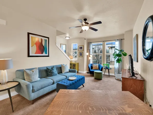 1956 S Grant Ave E, Ogden, UT 84401