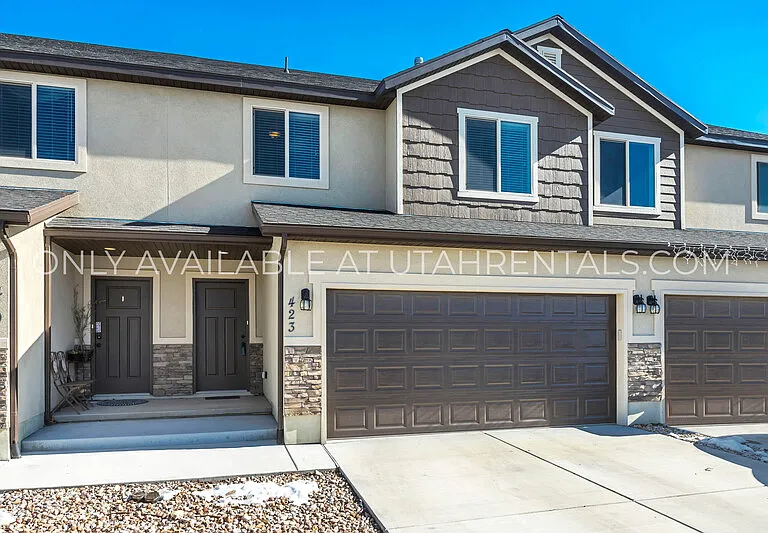 352 W 530 S — Photo 1