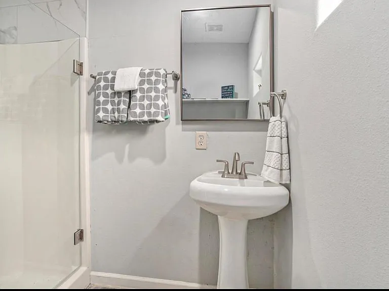 Bathroom 3