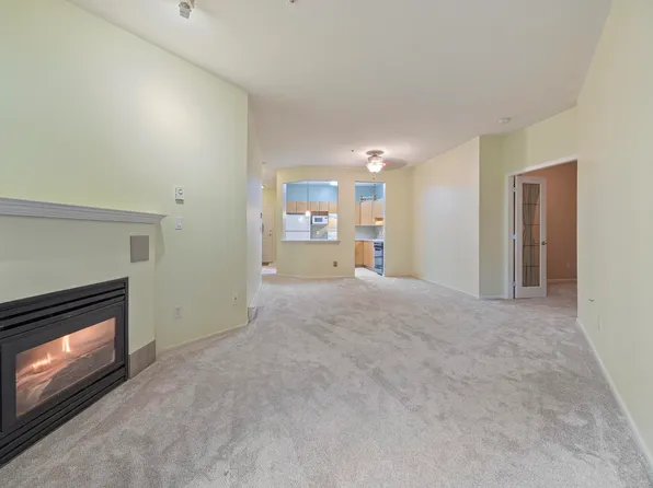 20239 Michaud Cres #106, Langley, BC V3A 8L1