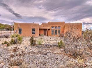 37 W Willard Rd, Edgewood, NM 87015