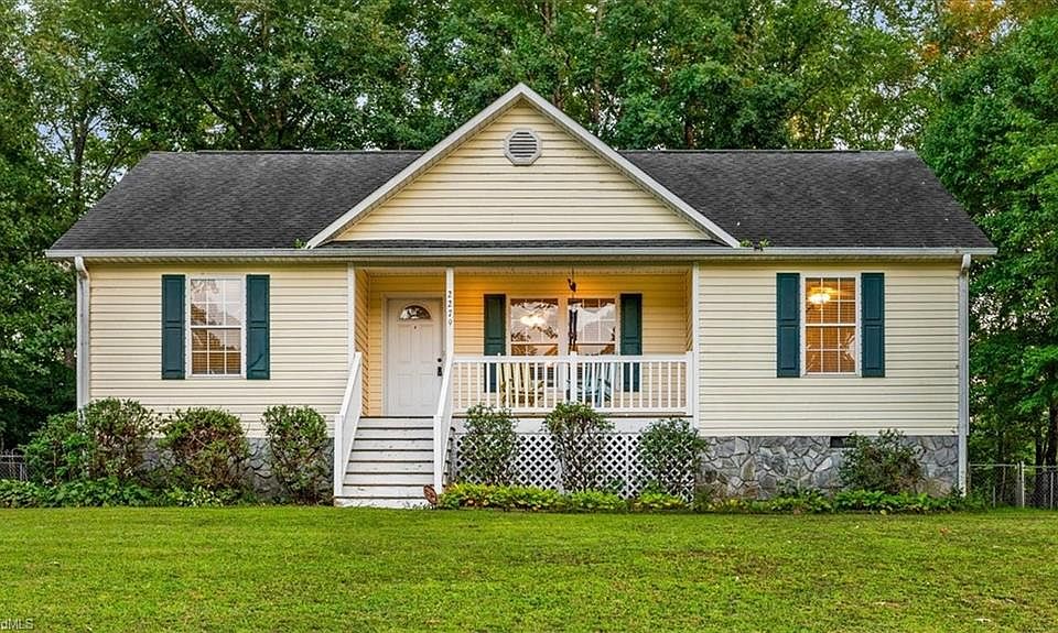 1st image of 2279 Regency Dr
