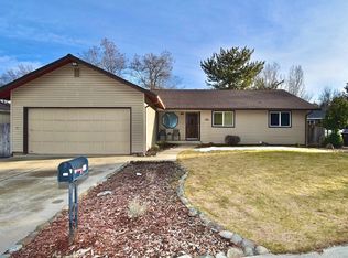 909 Arlene Ct, Yreka, CA