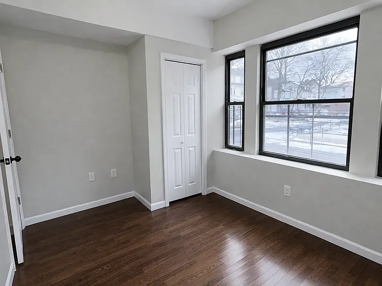 74 Lenox Ave — Photo 5