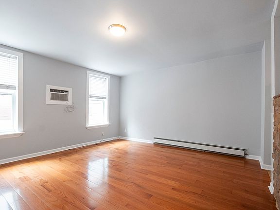 5th image of 1621 Ogden St