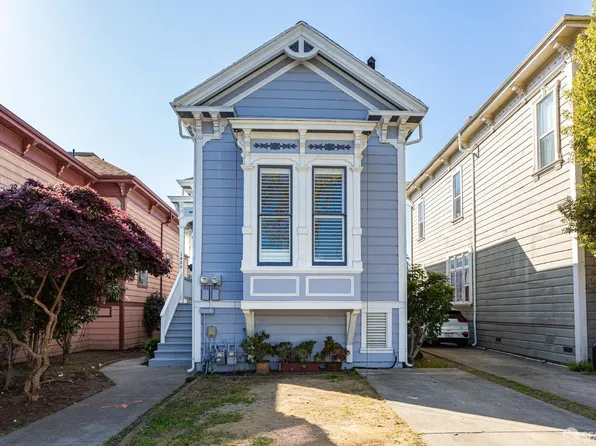 1429 Chestnut St, Oakland, CA 94607