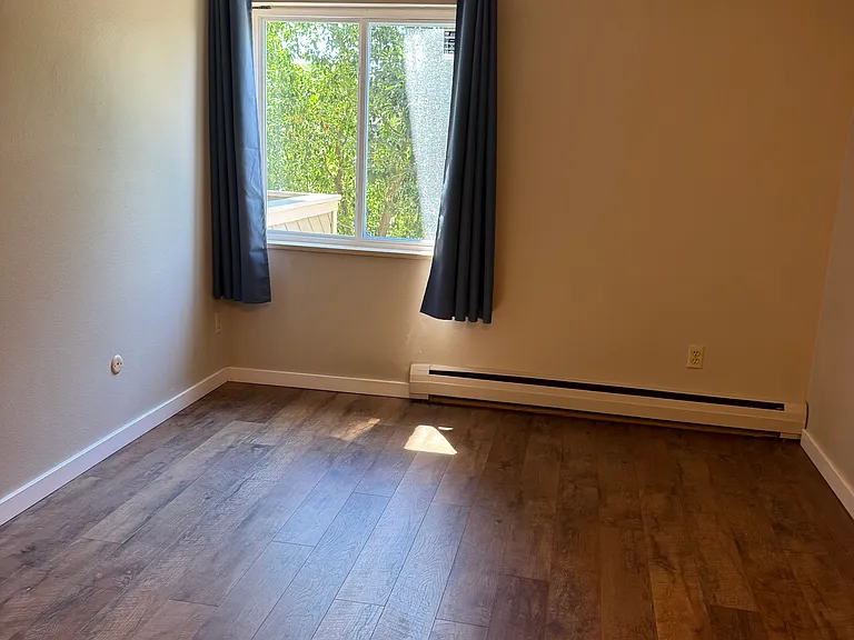 3240 Iris Ave — Photo 12