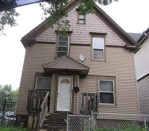 1st image of 2506 W Fond Du Lac AVENUE