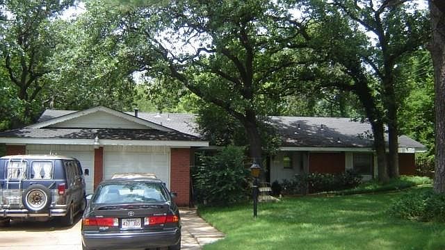 1st image of 1517 NE 56th St
