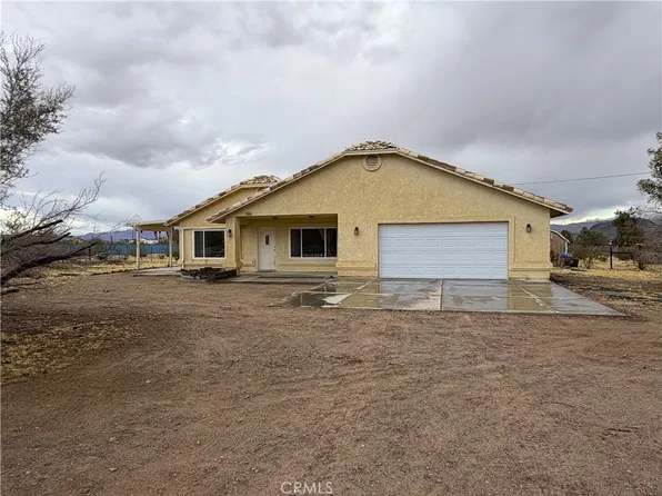 35805 Lakeview St, Yermo, CA 92398