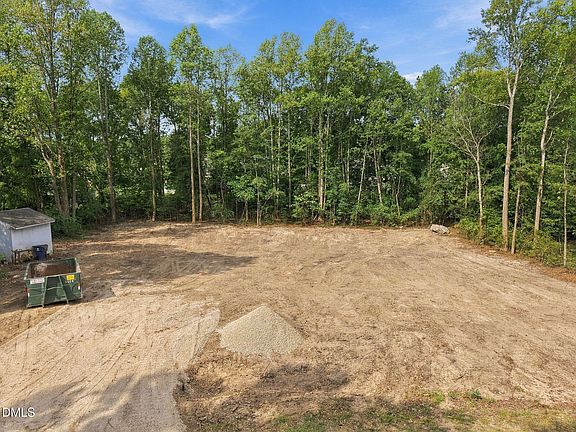 4th image of 25 Ridge Haven Dr
