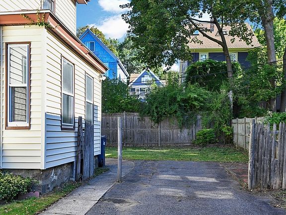5th image of 21 Ardale St