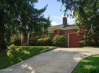 426 Kaelin Dr, Windy Hills, KY 40207