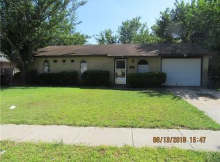 5526 Saddleback Rd, Garland, TX 75043