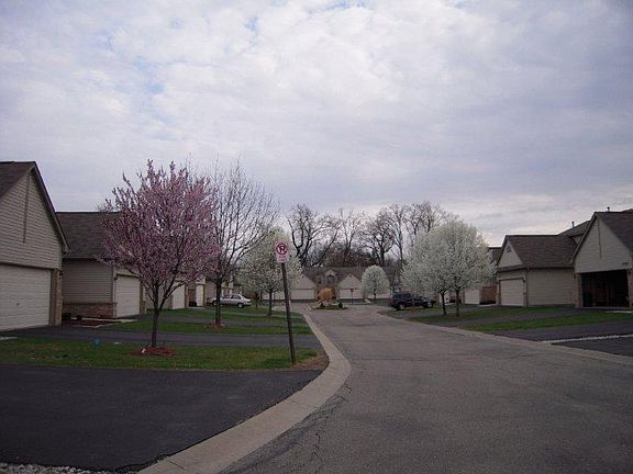 3rd image of 24640 Pine Village Blvd #1