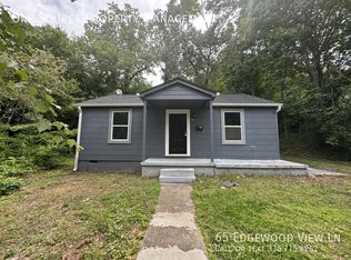 65 Edgewood View Ln, Winston Salem, NC 27127