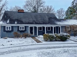 186 S Main St, Hudson, OH 44236