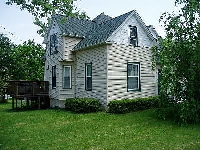 1st image of 9609 W Milton Ave