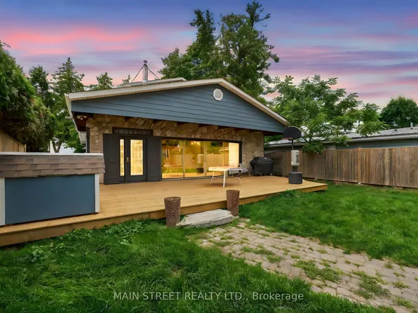 142 Cedar Beach Rd, Brock, ON L0K 1A0