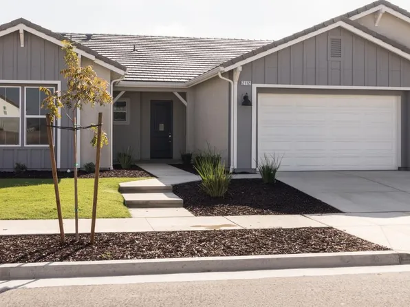 2112 Daffodil St, Kingsburg, CA 93631