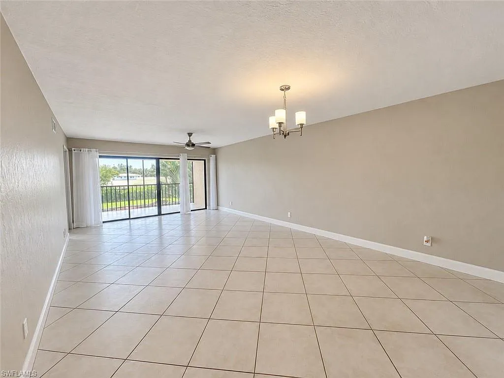 2 bed, 2.0 bath, 1200 sqft, $2,150 — Photo 4