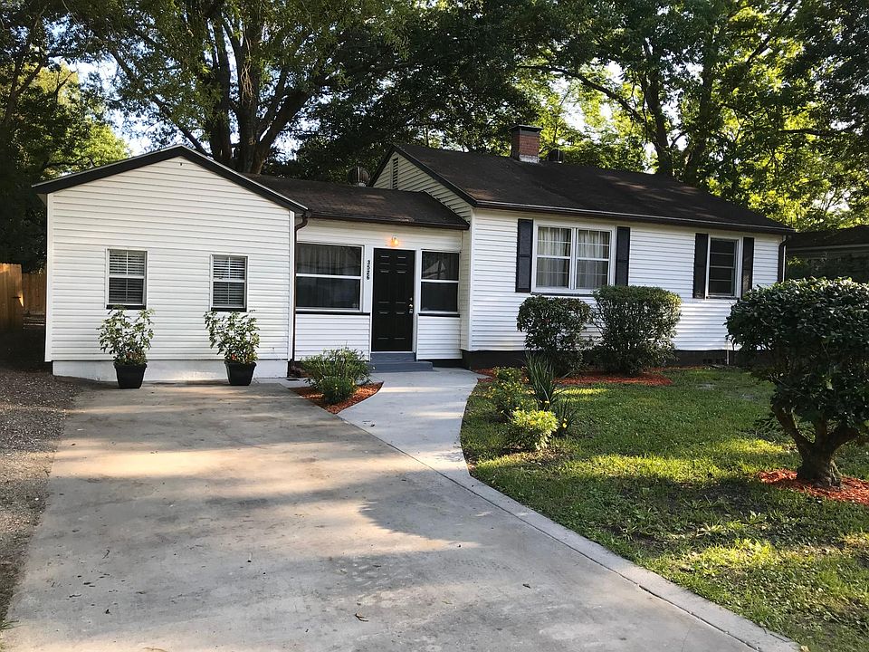 1st image of 3526 Acacia St