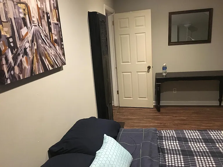 1076 Neil Ave #3B — Photo 7