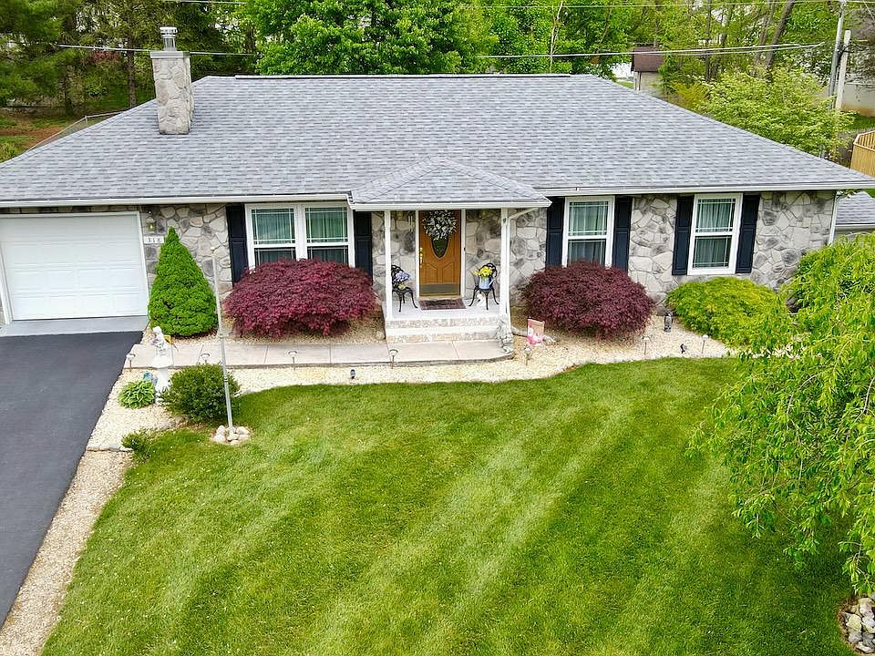 318 Packett Dr, Charles Town, WV 25414 Zillow