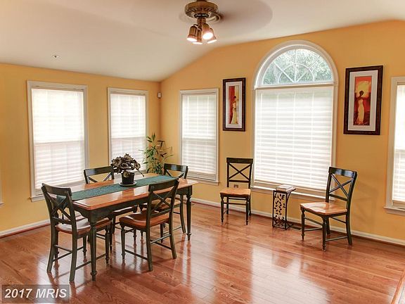 Beautiful Sunroom with~New Wood Floors