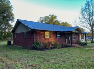 444 Switch Rd SW, Calhoun, GA 30701