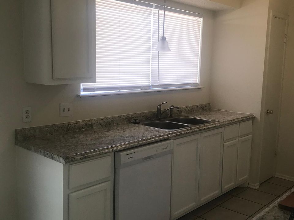1st image of 1420 Zeneta Ave