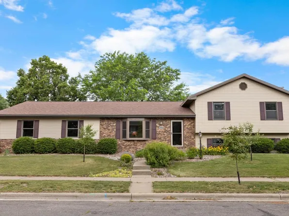 1307 Red Cedar COURT, Onalaska, WI 54650