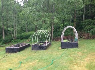 620 Maple Ridge Ln, Camano Island, WA 98282