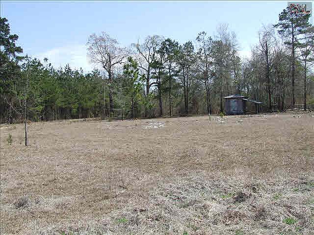 2nd image of 305 Pittman Rd