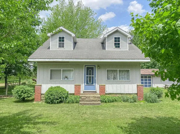 61942 County Road 687, Dowagiac, MI 49047