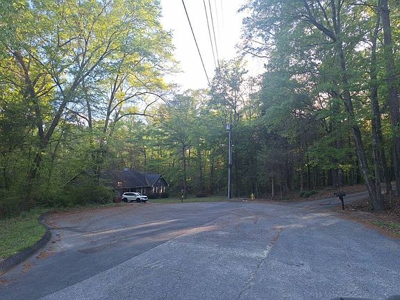 5th image of 5875 Green Hill Dr