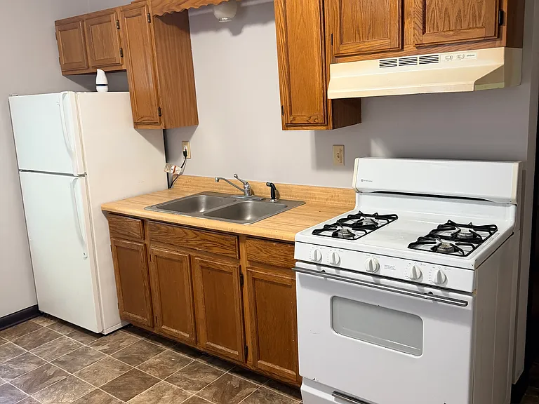 1734 Culbertson Ave #4 — Photo 5