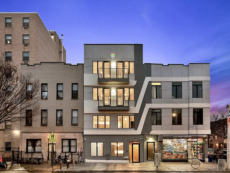 311 Wilson Ave #3R — Photo 16