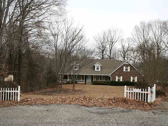 2nd image of 53 Cottonwood Ln