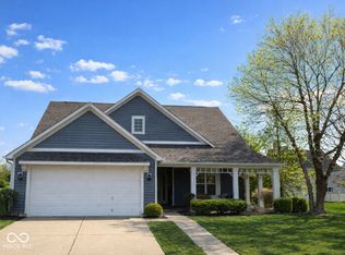 15025 Montclair Dr, Westfield, IN 46074