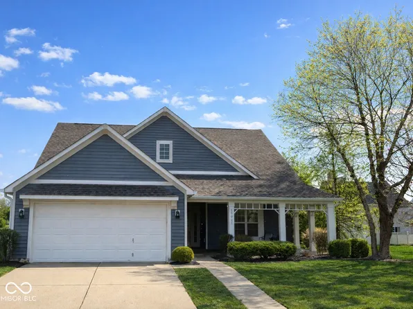 15025 Montclair Dr, Westfield, IN 46074