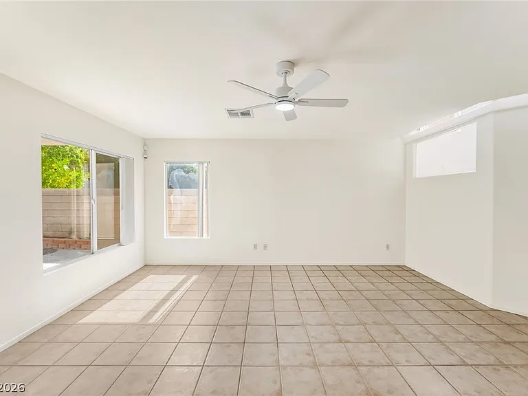 9522 Arrowhead Falls Ct — Photo 14