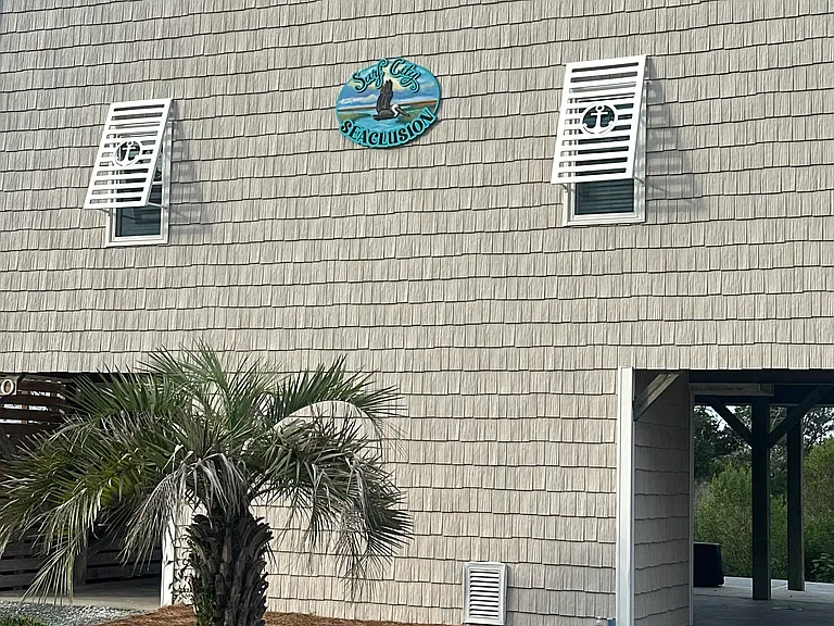 410 W Wilmington Ave — Photo 40