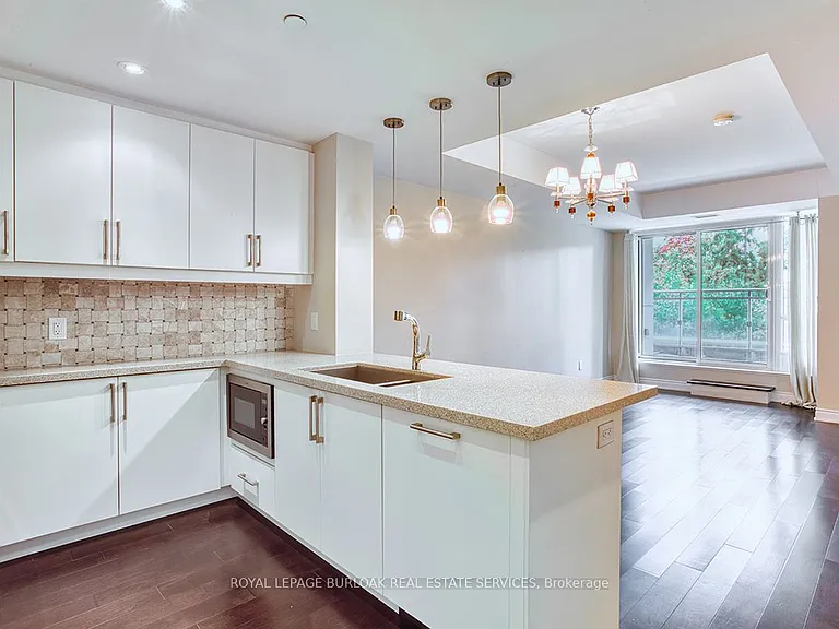 3500 Lakeshore Rd W #219 — Photo 10