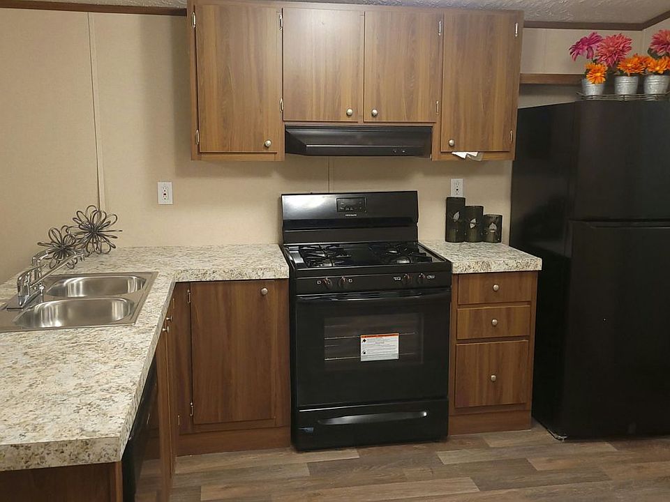 1st image of 500 Talbot Ave #B-071