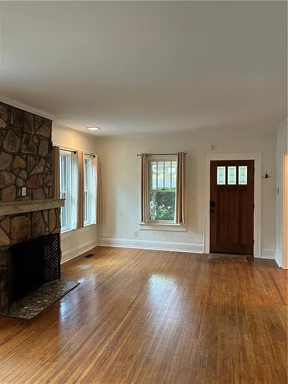 2 bed, 2.0 bath, 1220 sqft, $2,550 — Photo 3