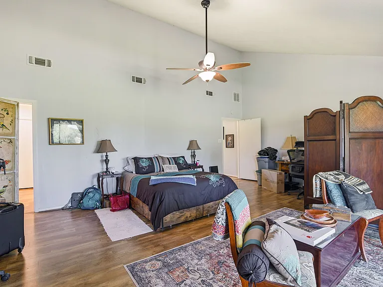 701 Oakland Hills Ln — Photo 11